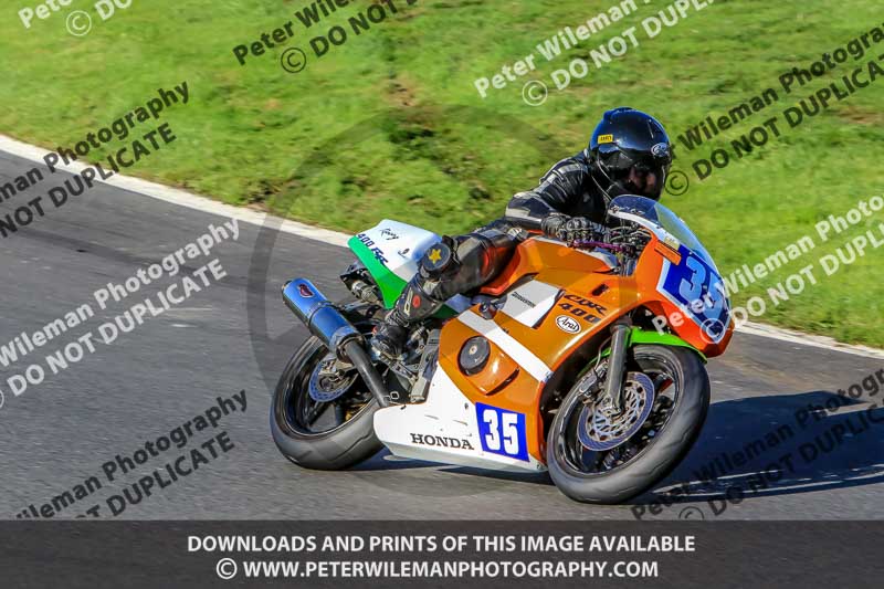 cadwell no limits trackday;cadwell park;cadwell park photographs;cadwell trackday photographs;enduro digital images;event digital images;eventdigitalimages;no limits trackdays;peter wileman photography;racing digital images;trackday digital images;trackday photos